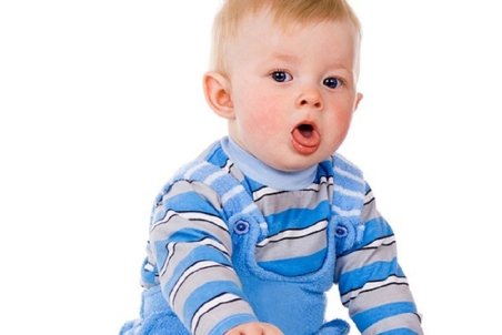 دلایل و راه‌های تسکین طبیعی سرفه کودکان را بشناسید