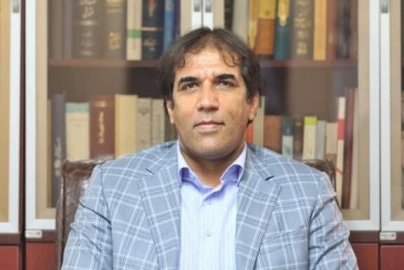 علت حرکت اعتراضی یک شهروند مقابل شهرداری بندرعباس چه بود