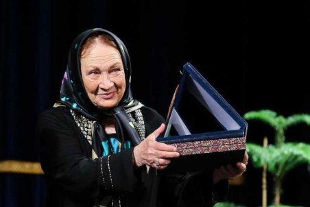 امیرحمزه: کرونا بازیگران را خانه نشین و افسرده کرده‌ است/خودم را قرنطینه کرده‌ام