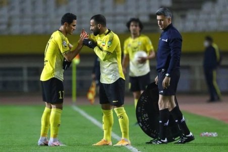 جدایی مهدی کیانی از سپاهان/ زردپوشان امروز به تهران می‌آیند