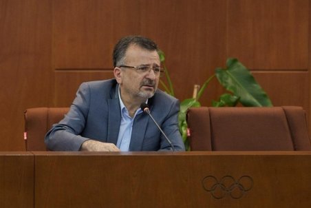 داورزنی: می‌خواستند فدراسیون والیبال را بزنند، شخصیت عسکری را زیر سوال بردند