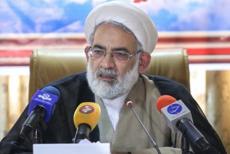 منتظری: بانک‌ها نمی‌توانند به بهانه گرفتن سود بالاتر اموال وام گیرندگان را ضبط کنند