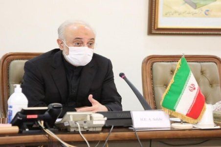 صالحی: ماهانه ۸ الی ۹ کیلوگرم اورانیوم ۲۰درصد غنی سازی خواهیم کرد