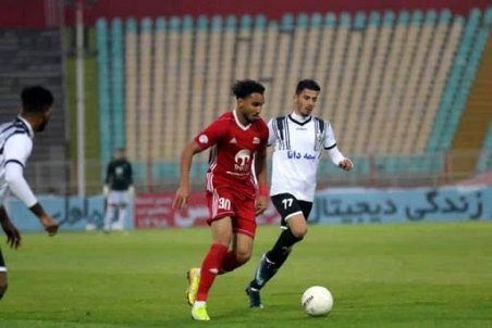 واسعی: با تراکتور قرارداد دارم و مذاکره با باشگاه دیگر کذب است