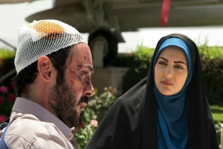 «دادستان» مخاطبان را پای تلویزیون میخکوب می‌کند/ «ده نمکی» کارگردان فوق العاده‌ای است