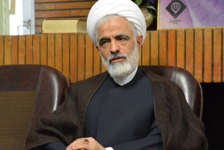 واکنش مجید انصاری به ادعای باز شدن چشم آیت‌الله مصباح هنگام غسل