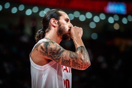 رستم‌پور: دوست دارم در زمین مثل یک گرگ باشم