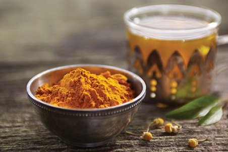 چای زردچوبه و ۶ خاصیت باورنکردنی