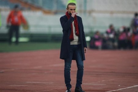 گل‌محمدی: دوستان هرچه بگویند سازمان لیگ می‌گوید چشم!