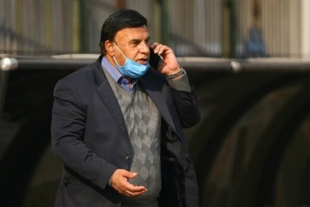 پرویز مظلومی در آستانه کنار رفتن از استقلال