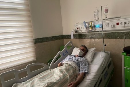 علی رضوانی، مجری صداوسیما به کرونا مبتلا و در بیمارستان بستری شد/ عکس