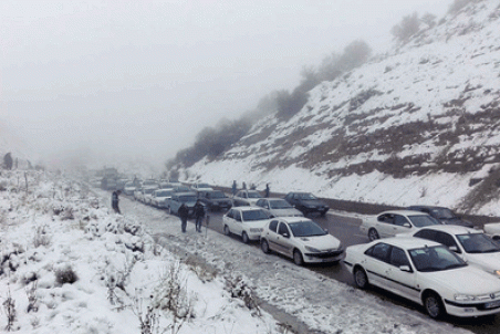 احتمال ریزش کوه و بهمن در جاده های کوهستانی مازندران