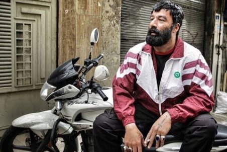 درخواست محمد کارت از کسانی که شنای پروانه را غیر قانونی دیدند