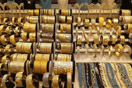 کاهش اندک نرخ طلا و سکه در بازار؛ سکه ۱۱ میلیون و ۶۳۰ هزار تومان شد