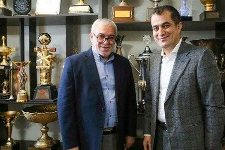 خلیل زاده اظهارات جهرمی را تکذیب کرد: باید عذرخواهی کنید