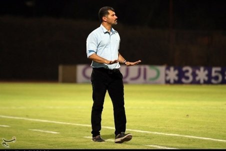 یزدی: نفت مقابل تیم‌های ضعیف‌تر نتایج لازم را نگرفت