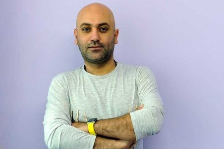 مهدی کوشکی : بدون تئاتر بدن درد می‌گیریم