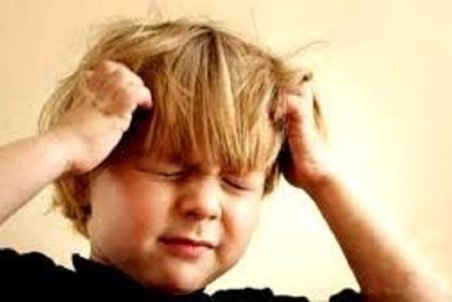 آشنایی با علل انواع سر درد