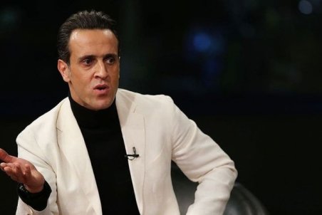 علی کریمی از خودی‌ها بنالد یا کت‌و‌شلواری‌ها؟