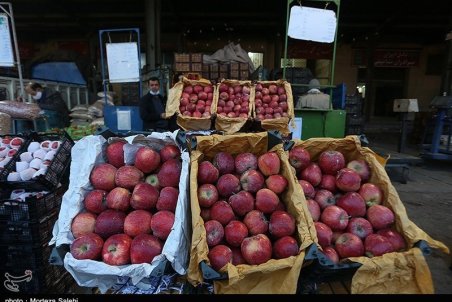 میوه شب "عید نوروز" در اصفهان تأمین است