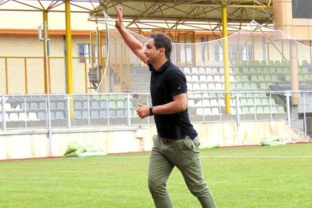 جمشیدیان: پرسپولیس، سپاهان و استقلال مثلث قهرمانی هستند