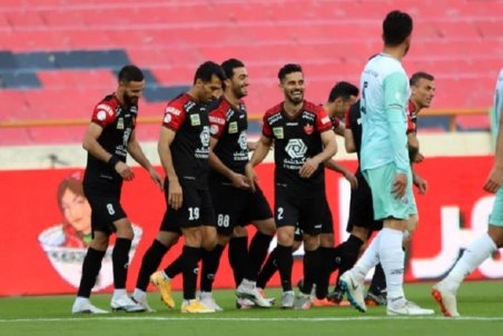 فنونی‌زاده: حتما باید کسی فوت کند تا پرسپولیسی‌ها به خودشان بیایند؟/ خط حمله قوی نداریم