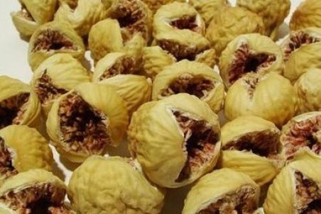 قاچاق انجیر ایران به چین/ تعرفه صادراتی بالاست