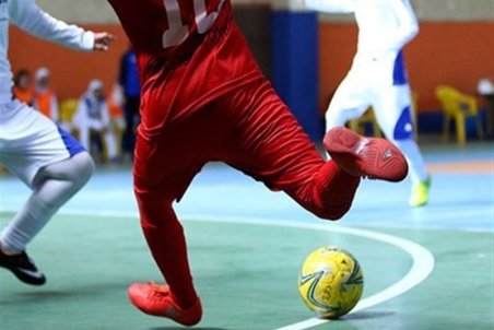 نصیری: آئین نامه مسابقات لیگ را تغییر دهند