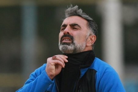 فکری: اجازه ندادند در استقلال کار کنیم