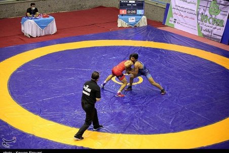 نوروزی: پشتوانه خوبی در کشتی فرنگی داریم/ امسال نباید روی بحث قهرمانی تمرکز کنیم