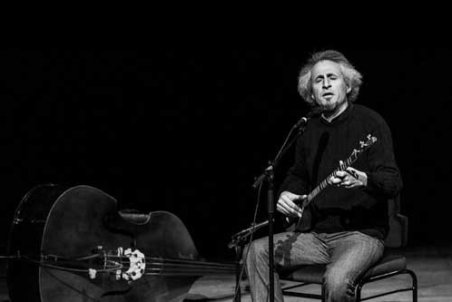 محسن نامجو بابت اتهام تعرض عذرخواهی کرد