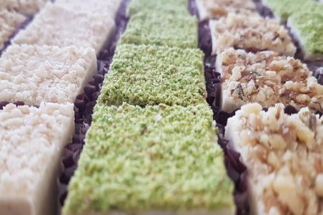 طرز تهیه حلوا گردویی