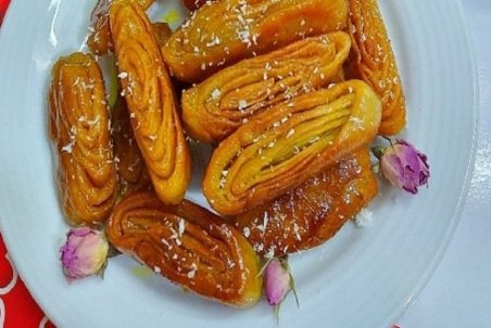 طرز تهیه شیرینی کاجا