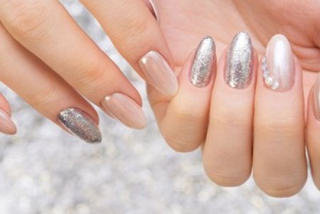 کدام روش کاشت ناخن بهتر است؟