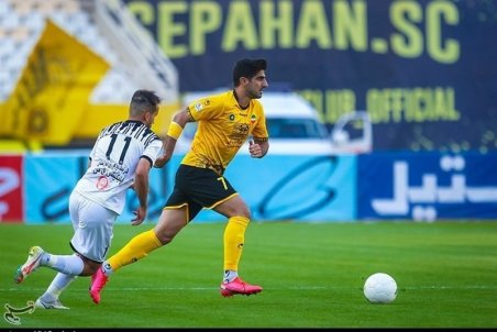 حسینی: بازی با پرسپولیس نمی‌تواند قهرمان را تعیین کند