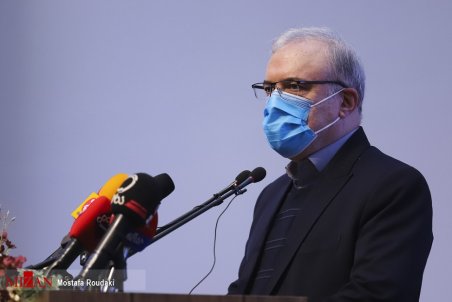 ازدحام در محل‌های تزریق واکسن ممنوع / مبادا پیرزن یا پیرمردی از واکسن جا بماند