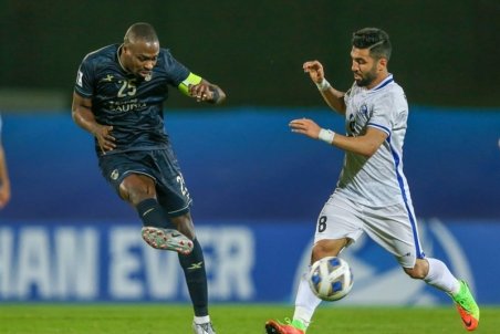 نوری: ساق‌های بازیکنان استقلال مقابل الاهلی خسته بود