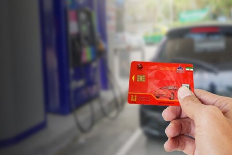 مقصر اختلال در واریز سهمیه‌ بنزین تاکسی‌های اینترنتی کیست؟