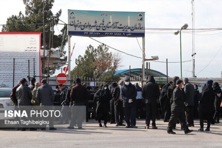 زنده‌ها برای زنده‌ ماندن به آرامستان نروند