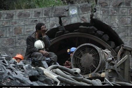 ریزش تونل زغال‌سنگ طزره دامغان در روز کارگر؛ ۲ کارگر محبوس شدند