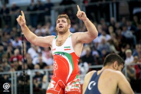 هادی: فدراسیون کشتی از کدام عدالت حرف می‌زند؟