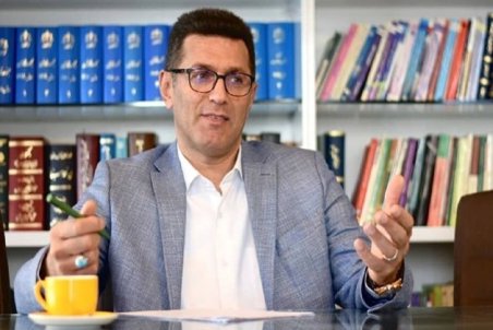 رفیعی: اقدام شستا علیه فدراسیون فوتبال بی‌مهری است