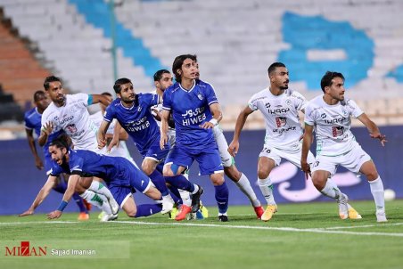 طالب نسب: جدایی کمالوند به استقلال آسیب زد