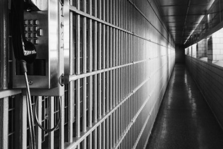 آزادی محسن لرستانی در هاله‌ای از ابهام/ موضع پلیس و دستگاه قضا چیست؟