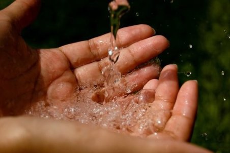 تعرض به خط انتقال آب یزد/ آب قطع شد