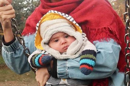 بچه‌هایی که تا ابد پشت پنجره منتظر می‌مانند