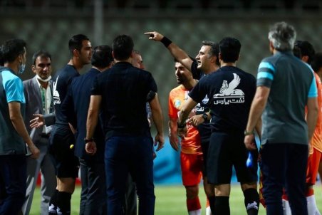 فنایی: داور چهارم و نماینده فدراسیون در بازی سایپا و پیکان باید محروم شوند