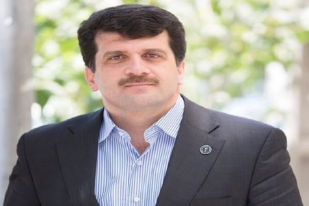 واکسن‌های کرونای موجود در بازارسیاه آب مقطر هستند