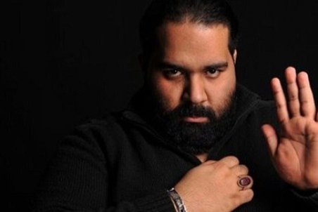 واکنش رضا صادقی به ویدئو ضرب و شتم مشتری بانک