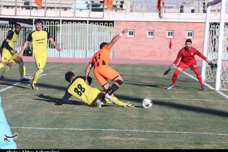 باید به بازیکنان کرونایی خود بازی می‌دادیم/ چوب صداقت خود را می‌خوریم